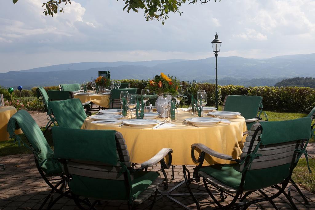 Weingut Rebenhof Moarhauser Hotel Ratsch an der Weinstraße Eksteriør billede