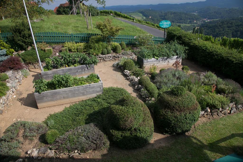 Weingut Rebenhof Moarhauser Hotel Ratsch an der Weinstraße Eksteriør billede